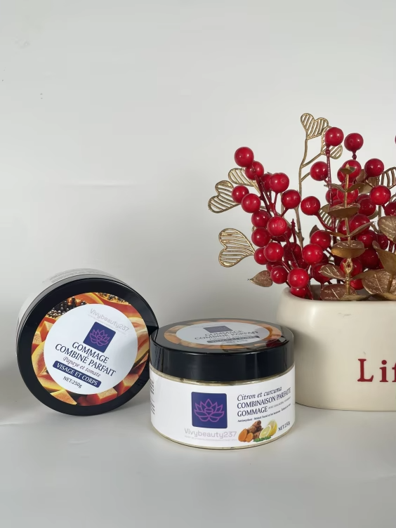 Gommage corps et visage éclaircissant au curcuma/citron et vitamine C 250g